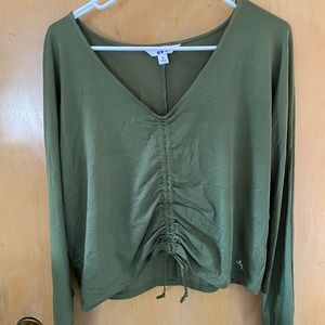 Cute scrunch up shirt